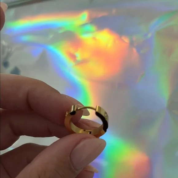 Cartier love look alike earrings - Picture 3 of 4